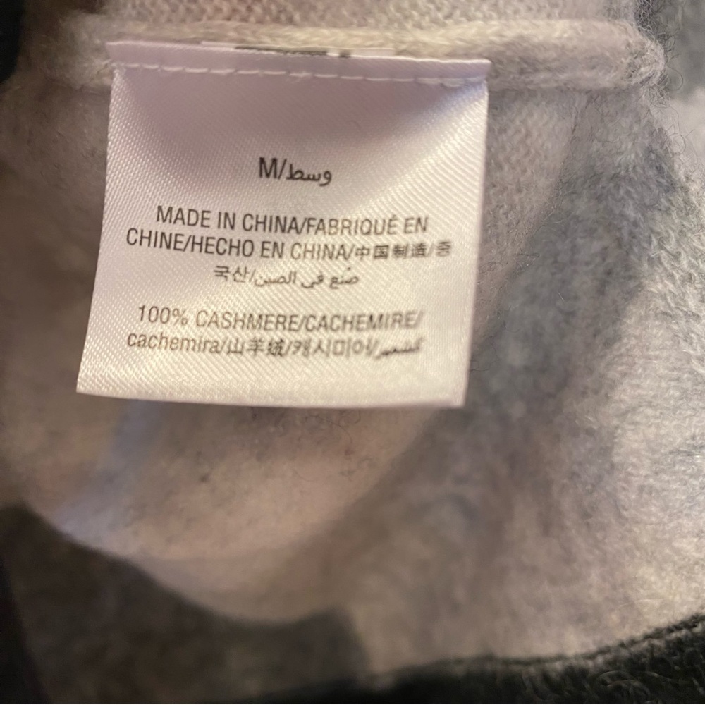 Cashmere Charter Club Sweater - Picture 6 of 11